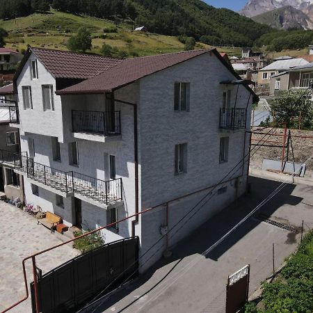 Kazbek View Hostel Kazbegi Εξωτερικό φωτογραφία