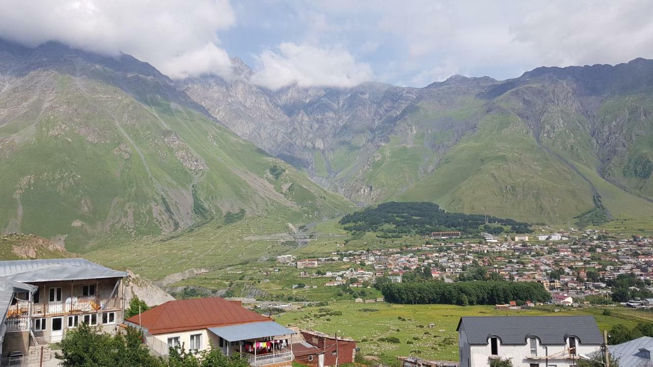 Kazbek View Hostel Kazbegi Εξωτερικό φωτογραφία