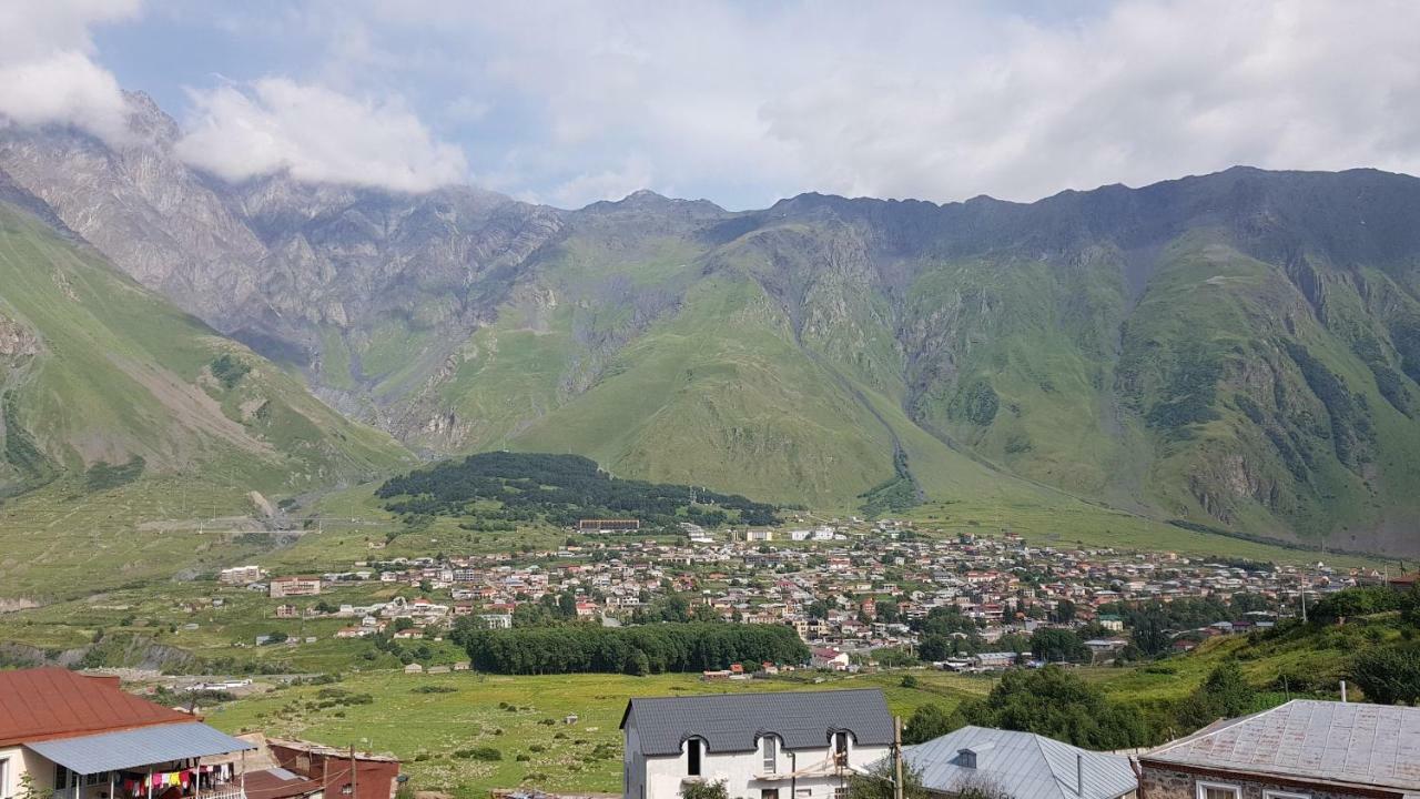 Kazbek View Hostel Kazbegi Εξωτερικό φωτογραφία